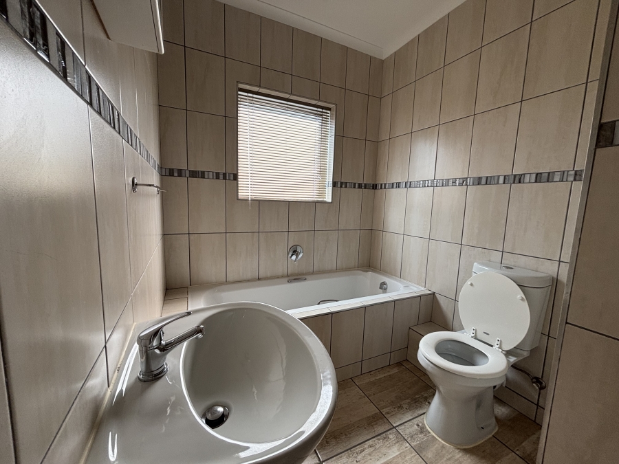 3 Bedroom Property for Sale in Brackenfell South Western Cape
